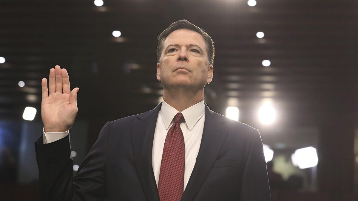 Imputado el exdirector del FBI James Comey por mentir al Senado