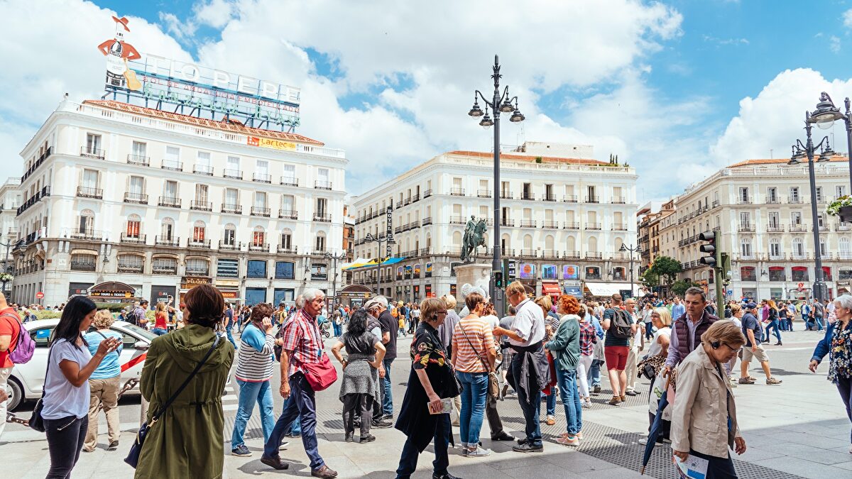 El Gobierno pone en peligro el suministro eléctrico de casi 100.000 viviendas en Madrid