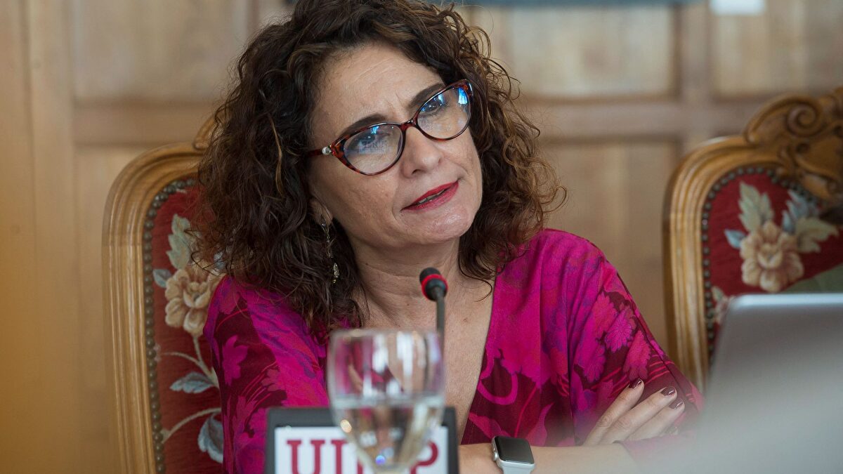 ¿Qué está pasando en Hacienda? Retiene la devolución de la renta a 1,7 millones de contribuyentes