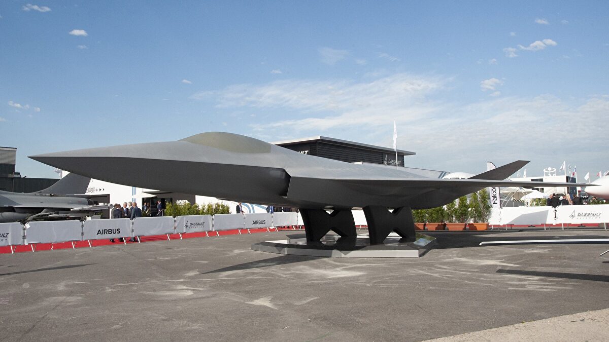 El Gobierno adelanta 350 millones a Indra y Airbus para el desarrollo nacional del FCAS