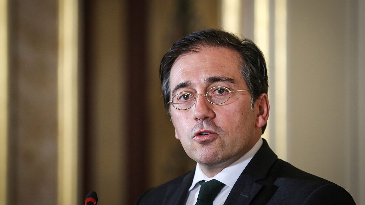 El editorial de Luis F. Quintero: Las contradicciones del Gobierno con la devolución de los inmigrantes a Marruecos