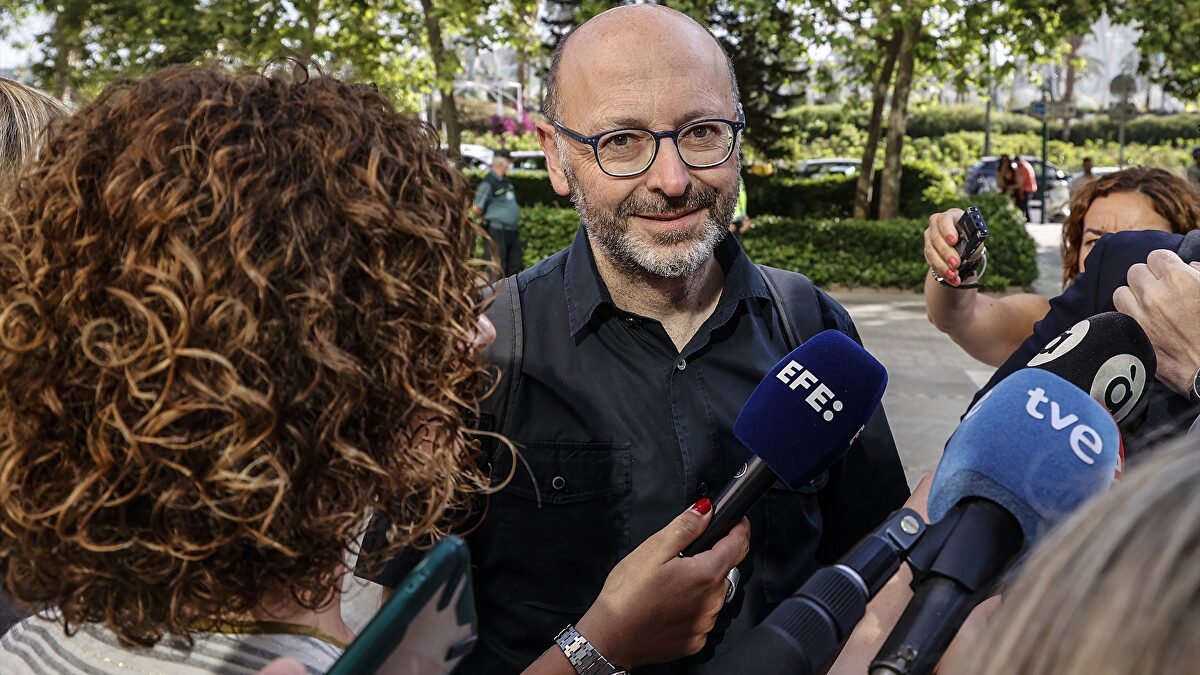 Abren juicio oral al hermano de Ximo Puig por el cobro de subvenciones de la Generalidad