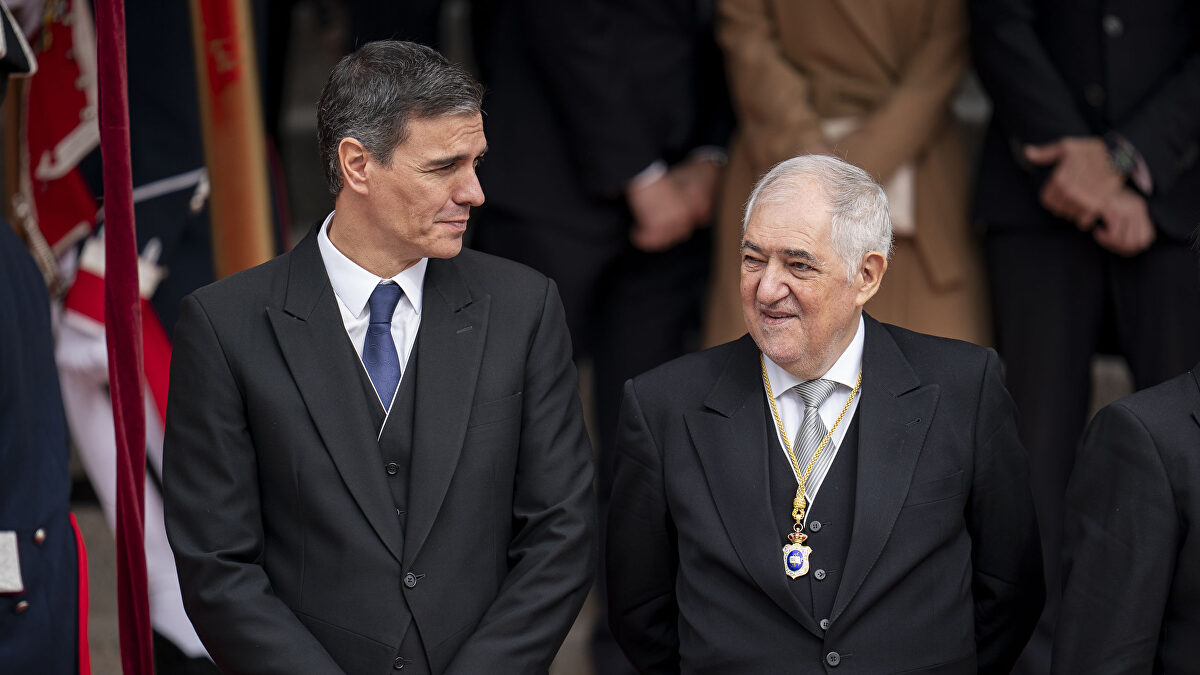 La amarga comida de 'gallegos' de Conde-Pumpido: "Después de Pedro Sánchez, eres la persona más odiada de España"