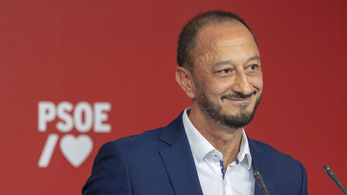 La 'trama familiar' del PSOE sevillano: esposas contratadas a dedo en empresas públicas