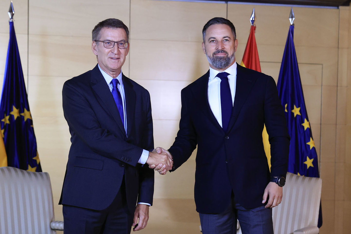 Juntos o a puntapiés