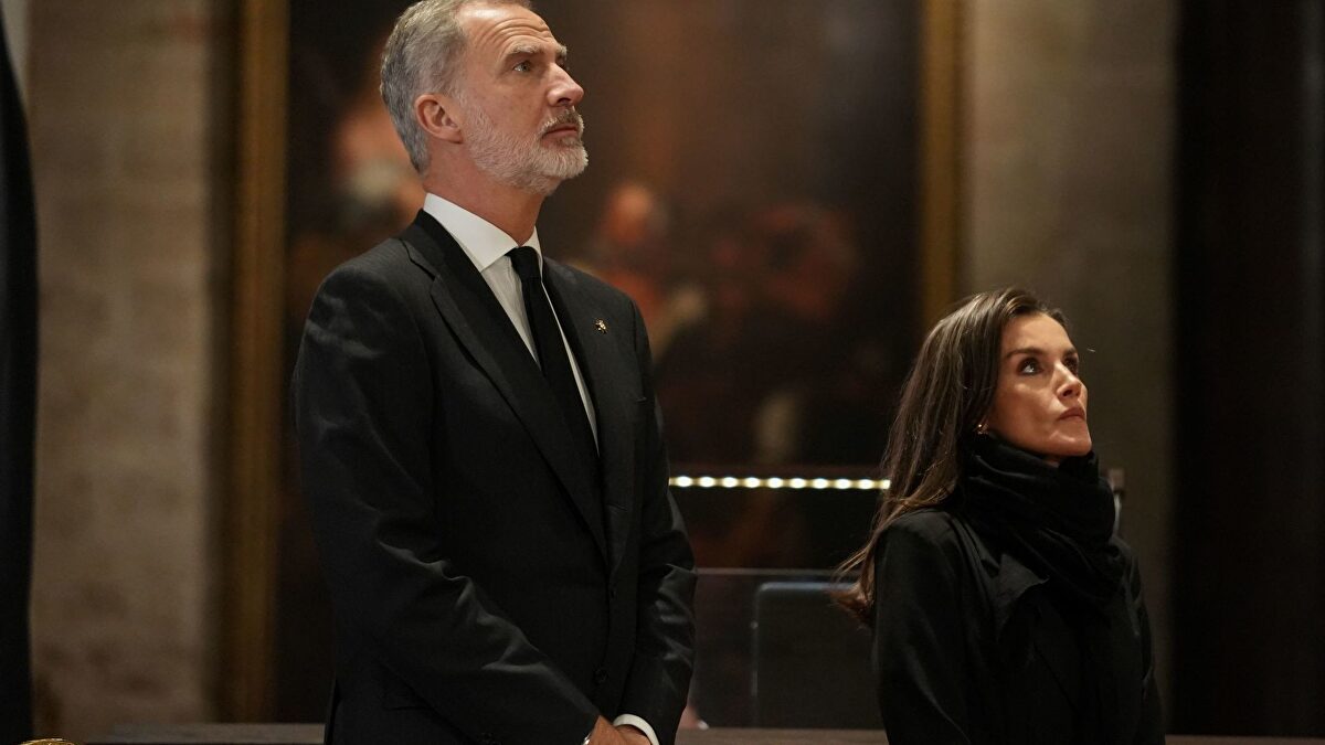 Por qué el acto de homenaje a las víctimas de la DANA no es un funeral de Estado (aunque algunos quieran llamarlo así)