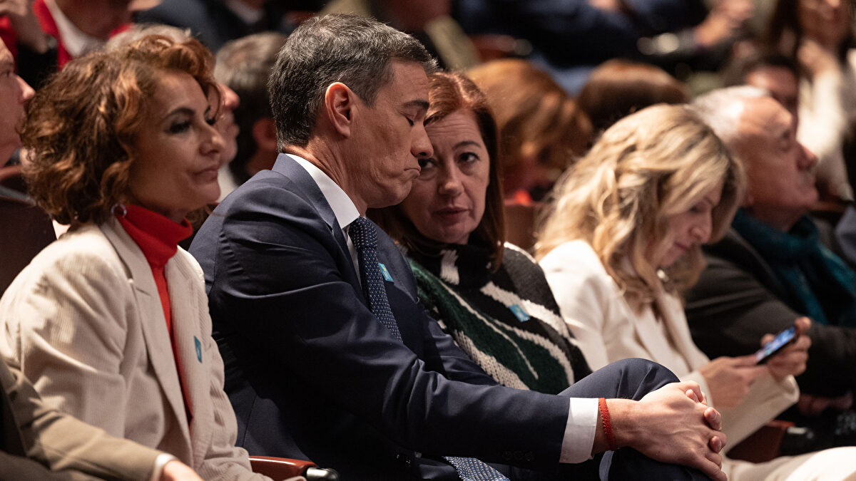 El Gobierno carga contra el juez Puente y le invitan a "presentarse a las elecciones"