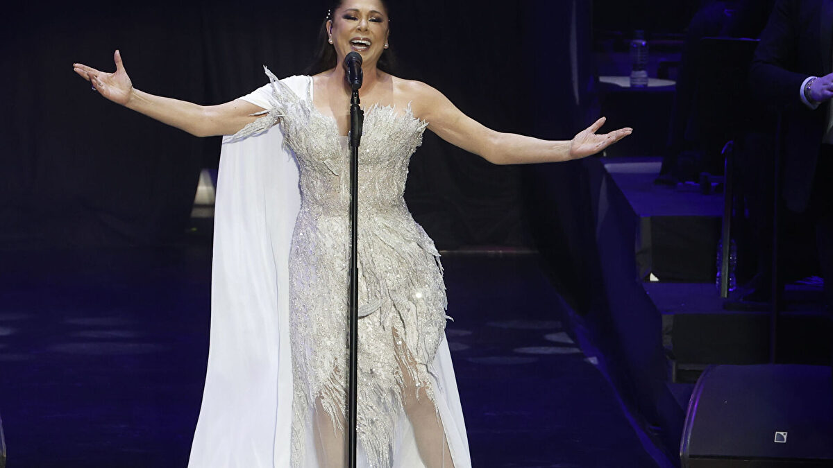 Isabel Pantoja abandona Cantora rumbo a la República Dominicana