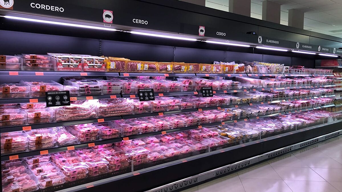 El hachazo de Bruselas a la carne brasileña condena a Canarias a una escalada de precios sin precedentes
