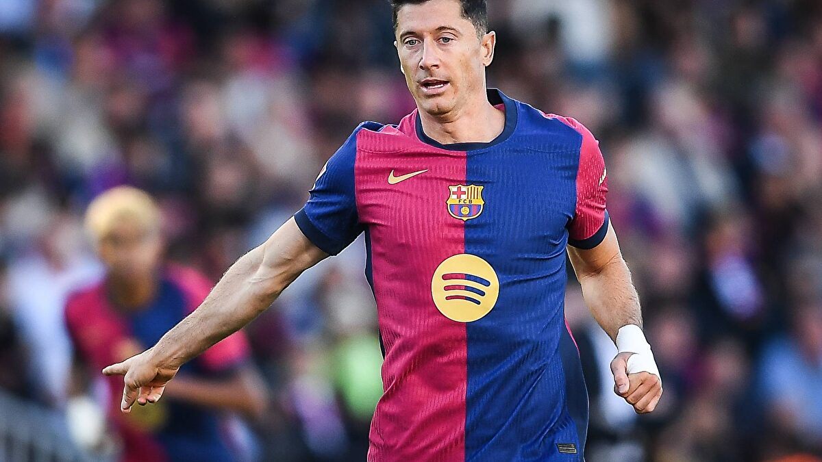 Condenada por apropiarse de tres millones de euros de la venta de una casa a Lewandowski