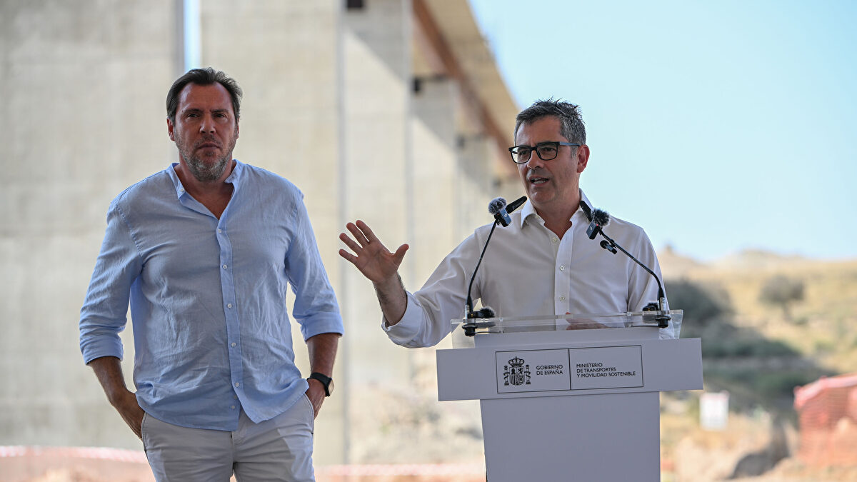 Tertulia de Cuesta: Los cambios de discurso del Gobierno con la invasión de Ceuta