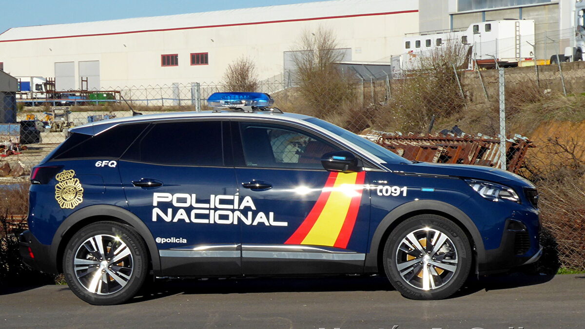 Intenta rajar la cara a una menor en Málaga tras agredirla sexualmente