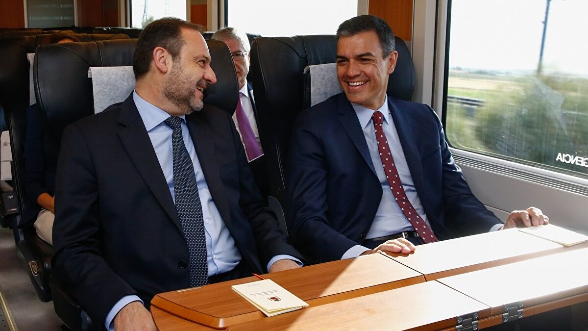 "Los sobres de Ábalos tenían un beneficiario claro: Pedro Sánchez"