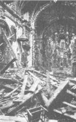 Una imagen de la quema de iglesias durante la guerra civil