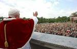 Benedicto XVI en su visita a Polonia
