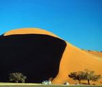 Esta duna del Naukluft Park tiene 150 metros de altura.