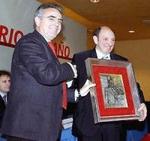 El presidente navarro, Miguel Sanz, con Peio Martikorena.