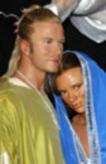 Beckham y su mujer Victoria, belén de cera destrozado en Londres