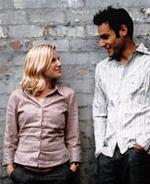 Detalle del cartel de la película de Ken Loach, Sólo un beso