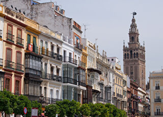 sevilla_giralda01.jpg