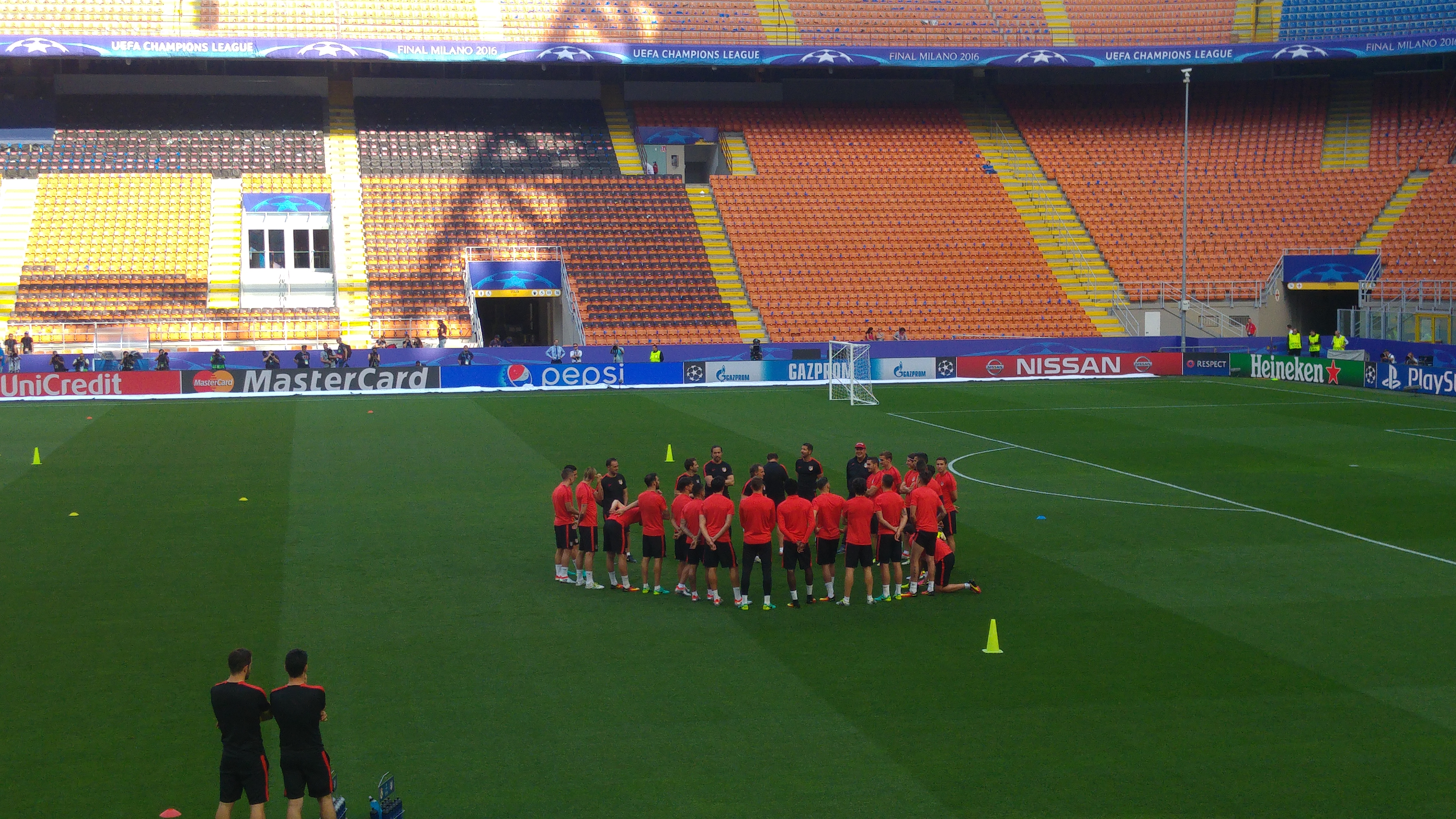 Entrenamiento del Atlético de Madrid en San Siro. | DV