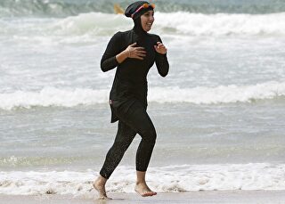 burkini-australia-islam-050816.jpg