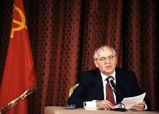 Gorbachov.jpg