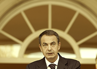 zapatero_color_corto.png