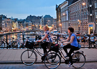 amsterdam-bikes-2.jpg