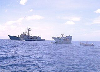 fuerzas-armadas-fragata-f85-rescate-secuestro-pirata-230419.jpg