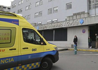 europapress2690480ambulanciaentradacomplexohospitalariouniversitariocorunadonde.jpg