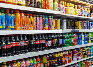 bebidas-azucaradas-refrescos-supermercado.jpg