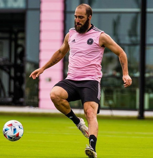 higuainintermiami.png