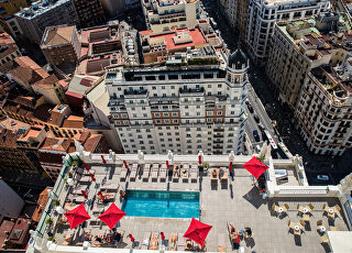 hotel-riu-plaza-espana-azotea-piscina-vistas.jpg