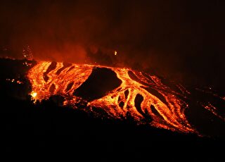 erupcion-volcan-la-palma-210921-2.jpg