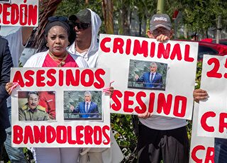 protesta-miami-cuba-asesinos-diaz-canel-castro.jpg