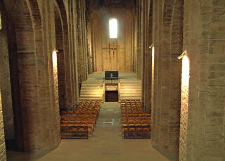 iglesia-san-vicente-cardona.jpg