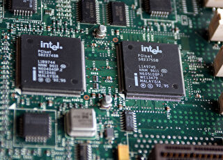intel-chip.jpg