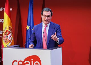 el-presidente-de-la-ceoe-antonio-garamendi.jpg