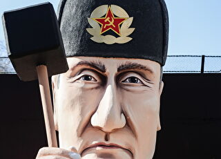 putin-hoz-martillo.jpg