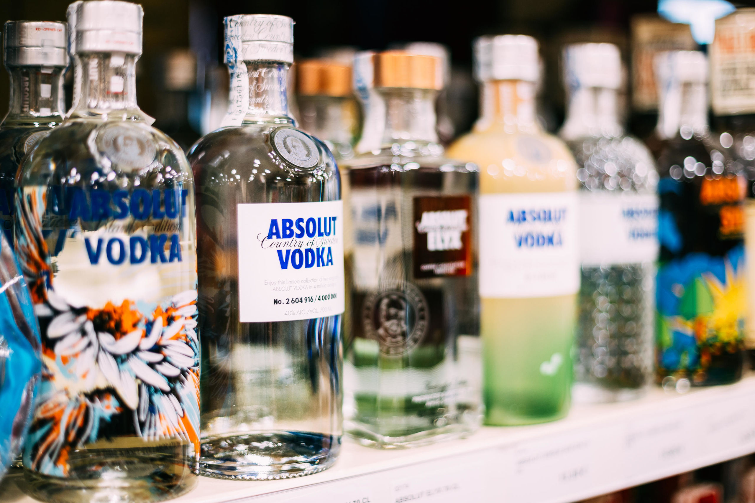botellas-de-absolut.jpg