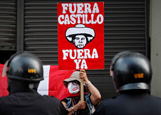 manifestante-peru-pedro-castillo-protesta.jpg