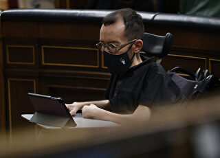 pablo-echenique-congreso.jpg