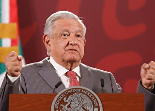 lopez-obrador-100522.jpg