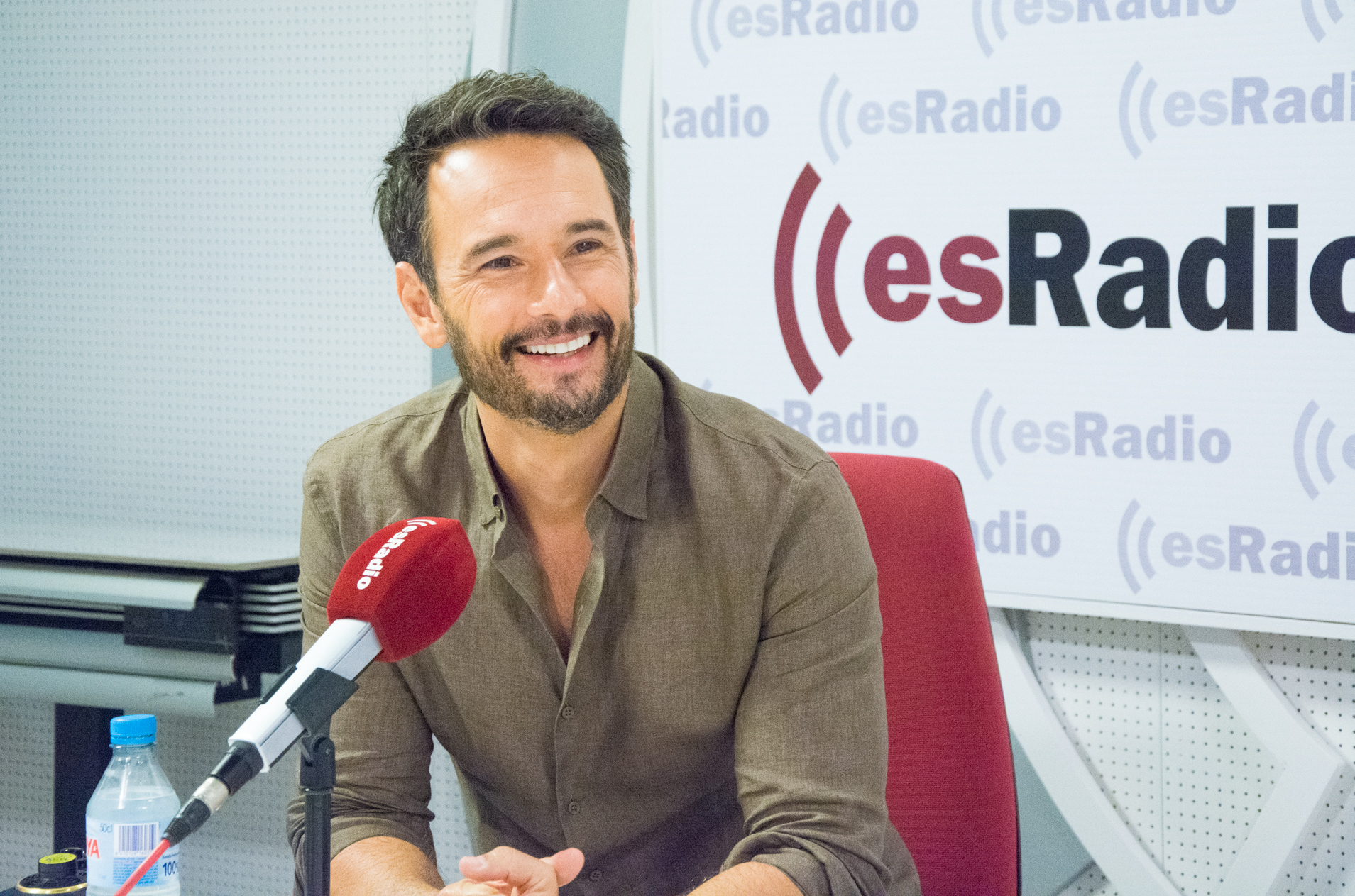 rodrigo-santoro-esradio-202200001.jpg
