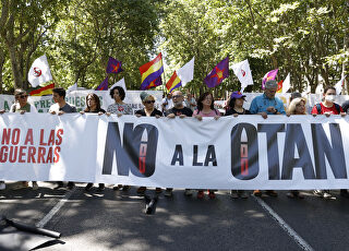 manifestacion-contra-otan.jpg