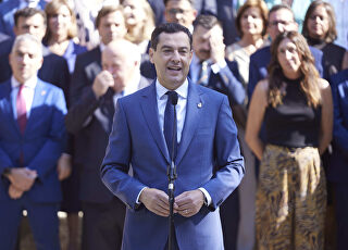 juanma-moreno-medios-andalucia.jpg
