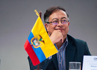 gustavo-petro.jpg