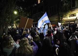 europapress-4647127-manifestacion-vicepresidenta-argentina-cristina-fernandez-kirchner-buenos.jpg