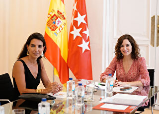 isabel-diaz-ayuso-rocio-monasterio-300822.jpeg